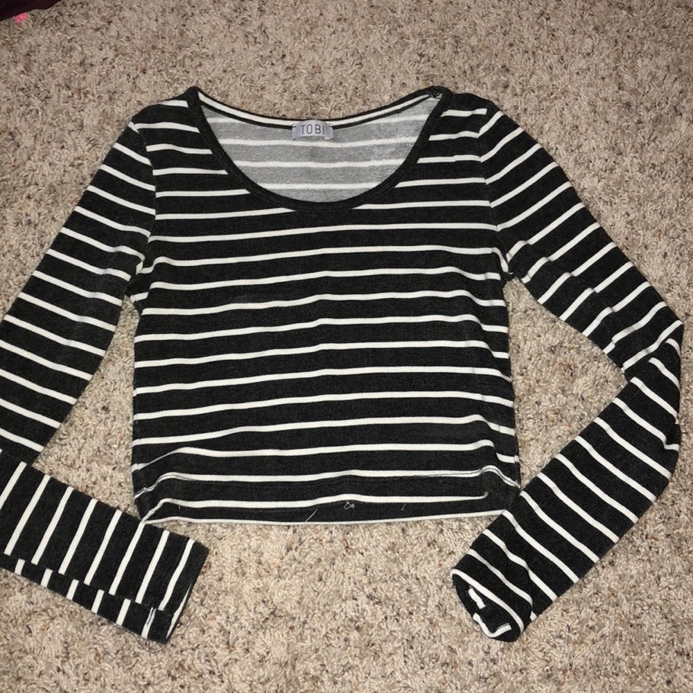 Long sleeve stripped crop top